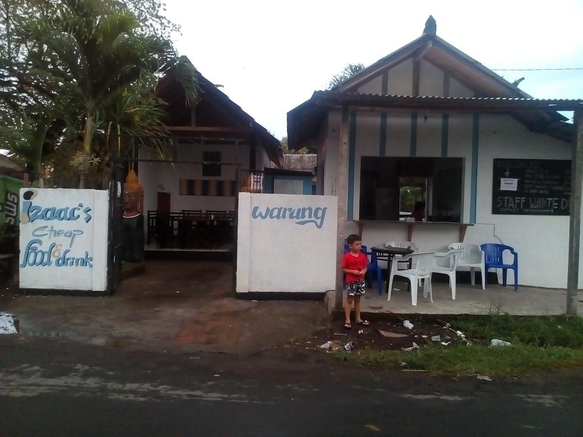 Izaac'S Bed & Breakfast Lovina  Ngoại thất bức ảnh