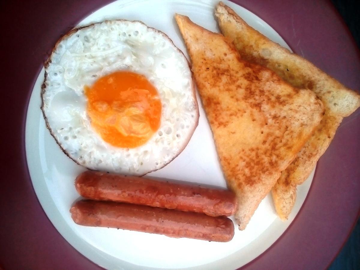 Izaac'S Bed & Breakfast Lovina  Ngoại thất bức ảnh