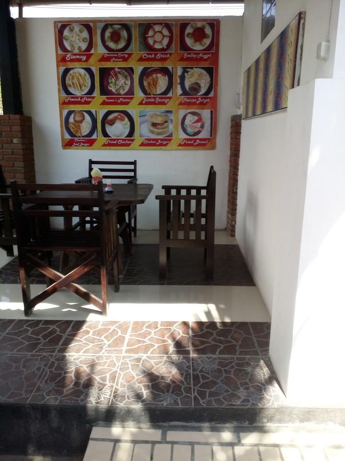 Izaac'S Bed & Breakfast Lovina  Ngoại thất bức ảnh
