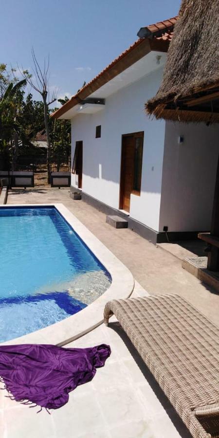 Izaac'S Bed & Breakfast Lovina  Ngoại thất bức ảnh